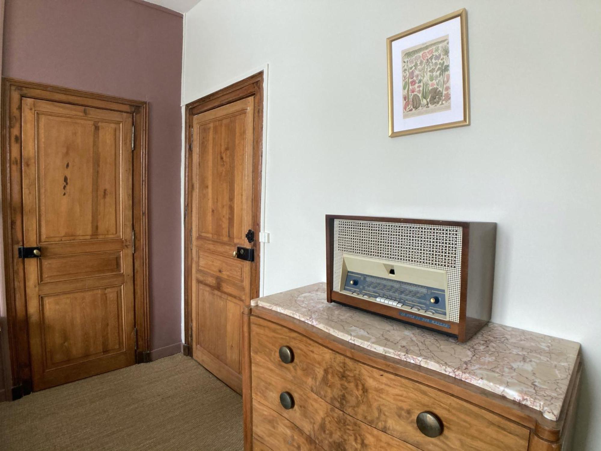 Maison D'Hotes La Doucelle Culture Et Bien-Etre Lignieres-Orgeres Habitación foto